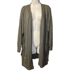 ♥️= 3/$15 Bundle 89th & Madison Gray Cardigan Sweater 1X Plus Size
